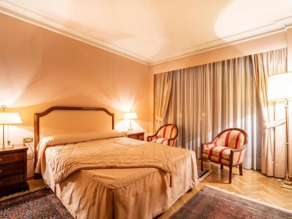 Chalet adosado en venta en CL Major