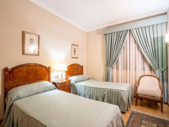 Chalet adosado en venta en CL Major