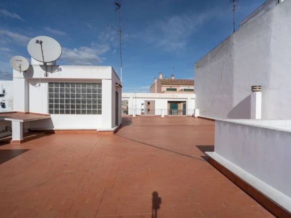 Chalet adosado en venta en CL Major