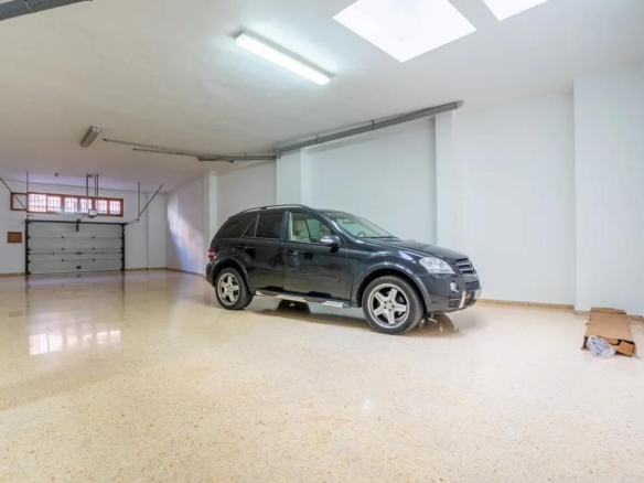 Chalet adosado en venta en CL Major