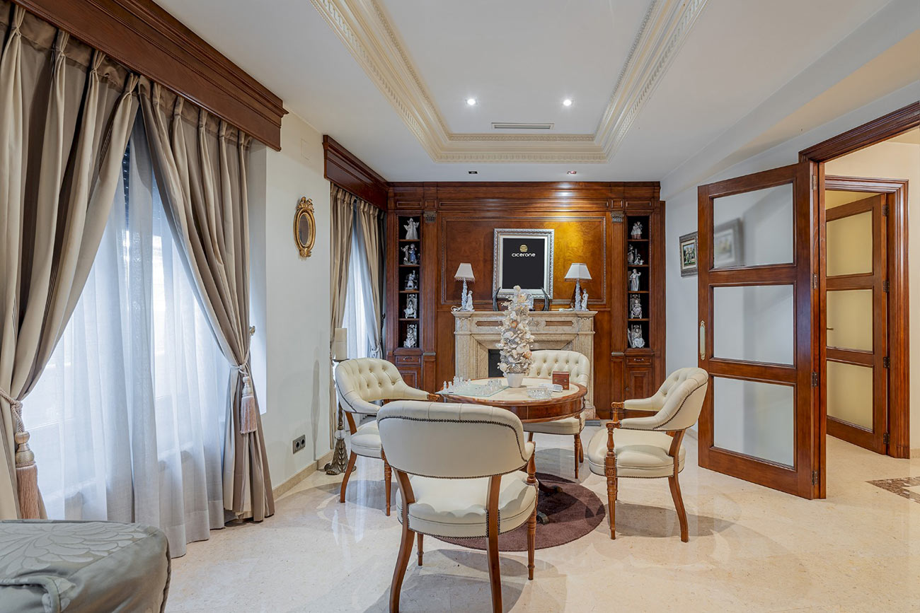 Piso de Lujo en venta en Calle de Colón
